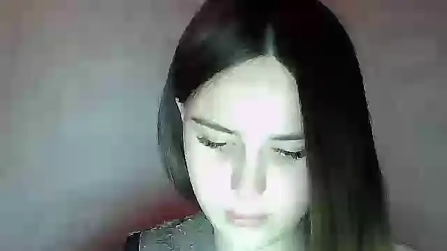 SweetLoraa online show from 27, 4, 2026