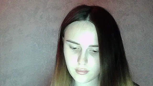SweetLoraa online show from 10, 6, 2026