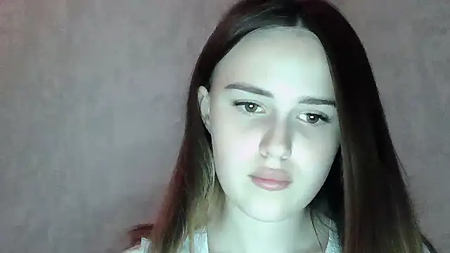 SweetLoraa online show from 25, 7, 2026