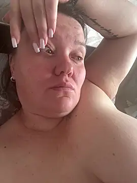 SunnyLeila2101 online show from 10, 5, 2026