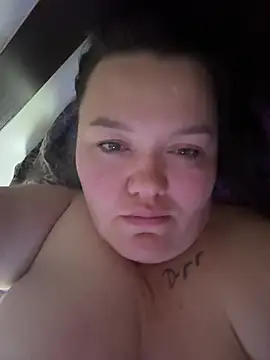SunnyLeila2101 online show from 10, 5, 2026