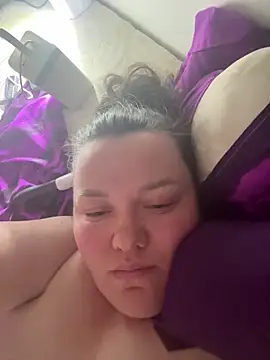 SunnyLeila2101 online show from 25, 5, 2026