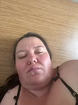 SunnyLeila2101 online show from 23, 6, 2026