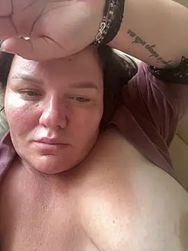 SunnyLeila2101 online show from 10, 7, 2026