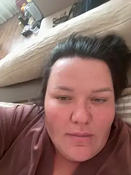 SunnyLeila2101 online show from 31, 7, 2026