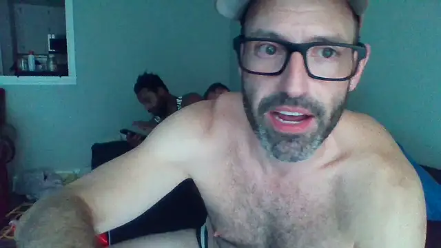 ChiNOTsoChiGuy online show from 28, 7, 2026