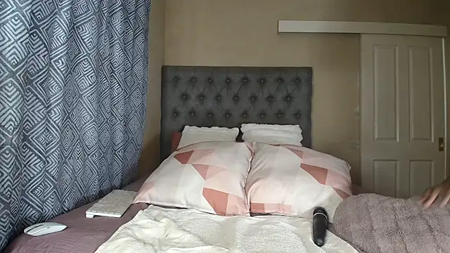 nanababe1 online show from 21, 4, 2026