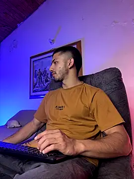 ArturoCardona  online show from 27, 11, 2025