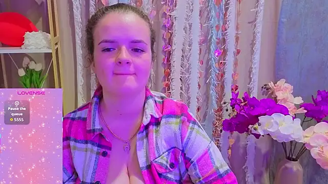 Luisa Rosee online show from 5, 3, 2026