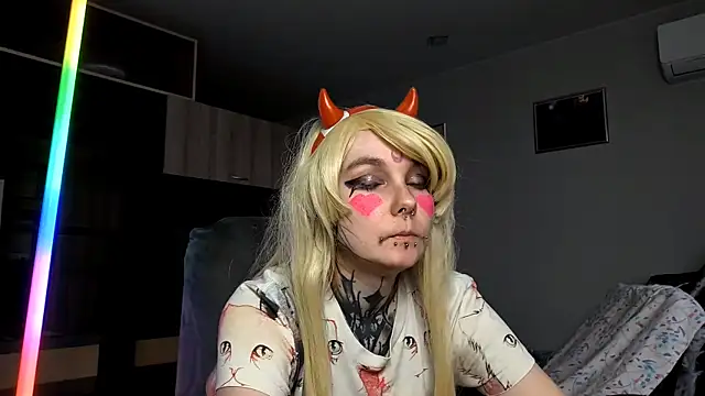 HighelikeGirl online show from 11, 10, 2025