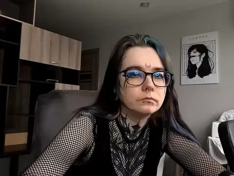 HighelikeGirl online show from 28, 10, 2025