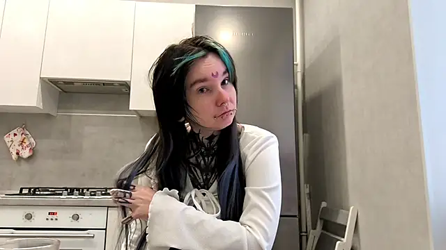 HighelikeGirl online show from 1, 2, 2026