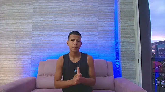 KingStark  online show from 13, 10, 2025