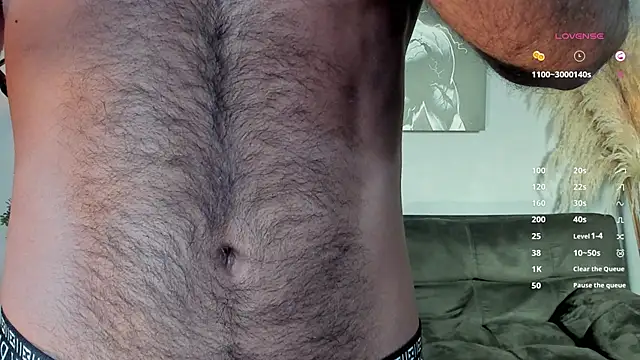 Snapshot of tomy_scott chatting on 13, 11, 2025 tomy scott online show from 13, 11, 2025