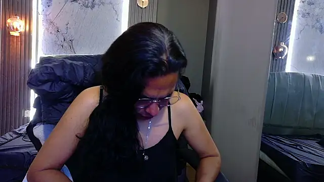 Vanessa 7  online show from 9, 3, 2026