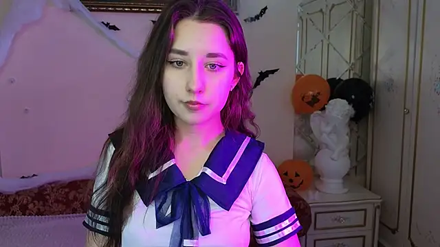 Eva Maller online show from 21, 10, 2025