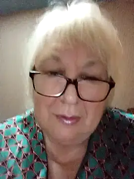 Alexia64231 online show from 3, 11, 2025