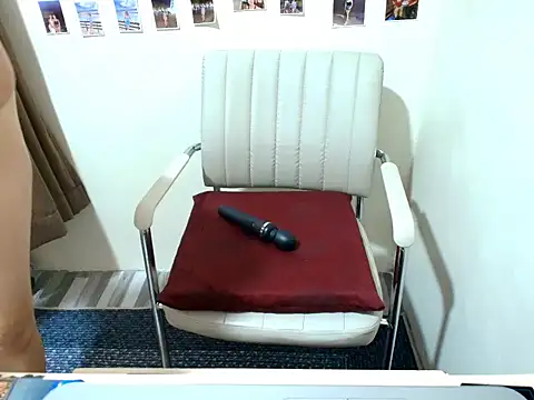 Sexy clever18xx online show from 24, 4, 2026