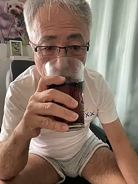 gholly2007 online show from 23, 4, 2026