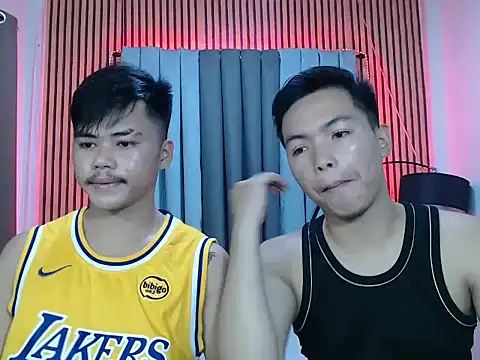 hot emman online show from 17, 11, 2025