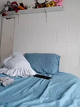 oxxy jean online show from 5, 3, 2026