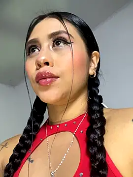 Snapshot of LuluMonroe_Eup chatting on 28, 11, 2025 LuluMonroe Eup online show from 28, 11, 2025