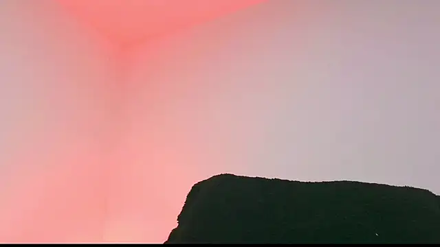 Snapshot of Daniel_laverde chatting on 4, 12, 2025 Daniel laverde online show from 4, 12, 2025