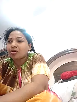 Cute-Janvi20 online show from 19, 4, 2026