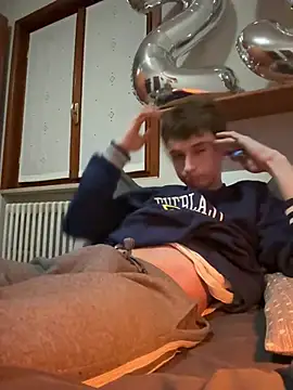 twinkethan07 online show from 19, 1, 2026