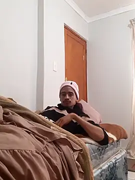 Snapshot of gemini_loops chatting on 7, 11, 2025 gemini loops online show from 7, 11, 2025