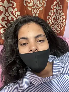 Snapshot of Sandhya_77 chatting on 7, 5, 2026 Sandhya 77 online show from 7, 5, 2026