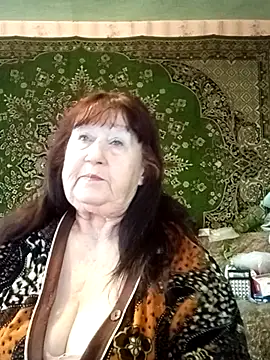 CrystalLime6411 online show from 6, 3, 2026