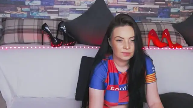 GrayLunna online show from 27, 4, 2026