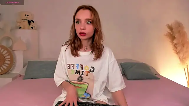Little Clare online show from 23, 7, 2026