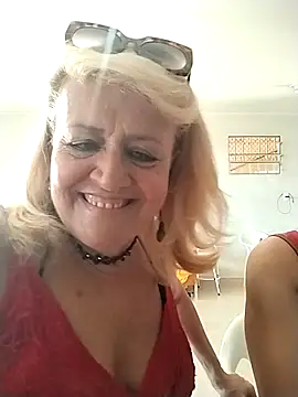 Bellapotencia1985 online show from 16, 3, 2026