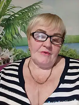 Snapshot of VioletSweet5566 chatting on 6, 11, 2025 VioletSweet5566 online show from 6, 11, 2025