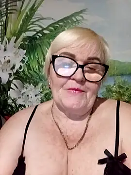 VioletSweet5566 online show from 19, 3, 2026