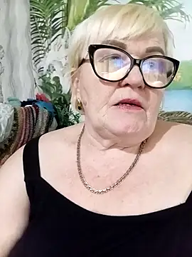 VioletSweet5566 online show from 22, 4, 2026