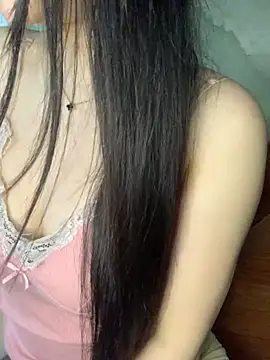 Snapshot of Lyly11 chatting on 6, 11, 2025 Lyly11 online show from 6, 11, 2025