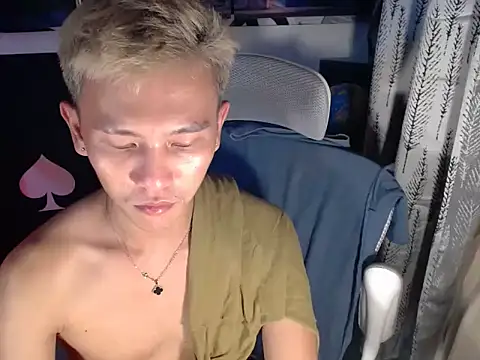 RalfAsian25 online show from 4, 4, 2026