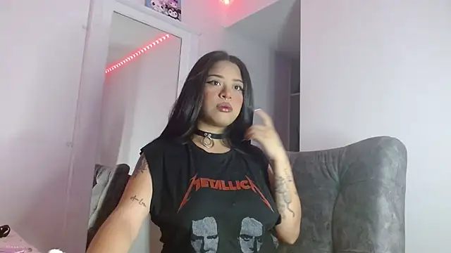 reina reina online show from 17, 10, 2025