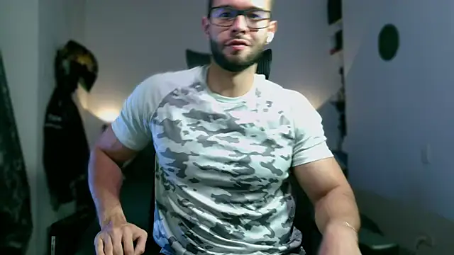 jacobmuscle4u online show from 17, 9, 2025