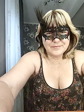 AliceGold5231 online show from 11, 4, 2026