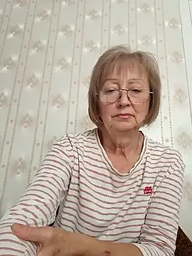 AlikaSwan5821 online show from 15, 9, 2025