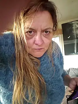 Misspapillon1840 online show from 20, 11, 2025