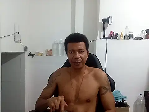 moreno25centimetro online show from 21, 9, 2025