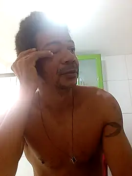 moreno25centimetro online show from 20, 12, 2025