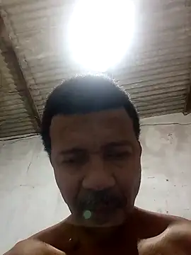 Snapshot of moreno25centimetro chatting on 6, 6, 2026 moreno25centimetro online show from 6, 6, 2026