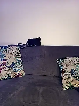 Enzo-wolf33 online show from 13, 10, 2025