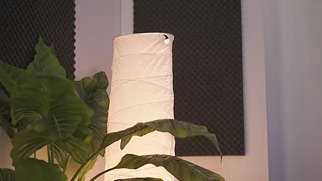 KyssaraPlay online show from 1, 10, 2025